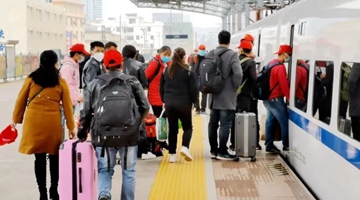 Yunnan resumes train services to other provinces
