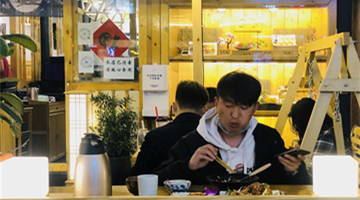 Kunming allows to restore eat-in service at restaurants