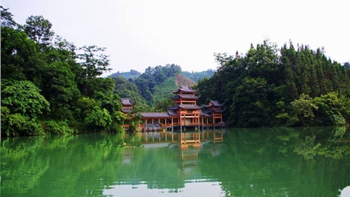 Wulong township features water landscape, Zhuang culture