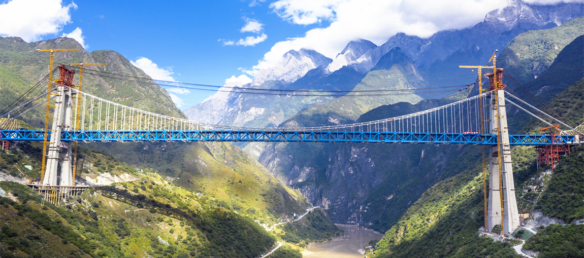 Main structure of Jinsha River Bridge of Lijiang-Shangrila Railway completed