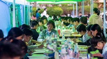 Senior 3 students in Yangbi keep studying after earthquake