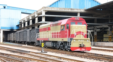 Freight train departures on meter-gauge railway exceed 3,000