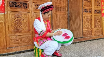 Bai women in Binchuan stick to embroidery tradition