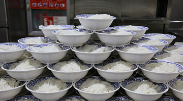 New type of guoqiao rice noodle gains popularity