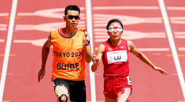 Running blind: Paralympian Liu Cuiqing pays tribute to her 