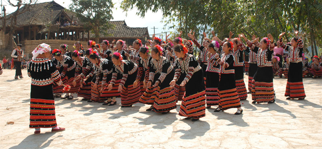 Dances show Lahu zest in pursuing happiness