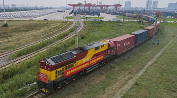 Freight trains revive ancient Silk Road to boost Asia-Europe trade