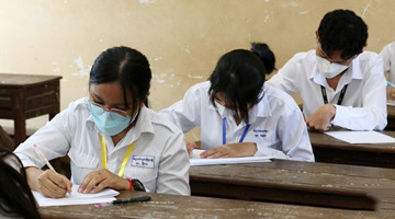 High school exam kicks off in Cambodia after pandemic under control