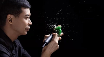 Yang Shuming: Outstanding jade carving master in Yunnan turns raw stones into unique masterpieces