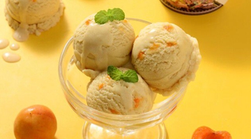 Xinjiang ice cream satiates sweet tooth from afar