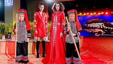 Menswear fashion show incorporates Hani elements of Yunnan