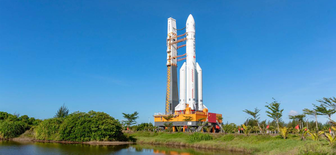 Rocket to lift Mars probe moved to launch pad