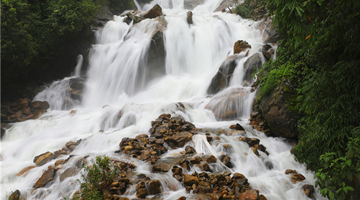 Nan'en Waterfall in SW China's Ailao Mountain