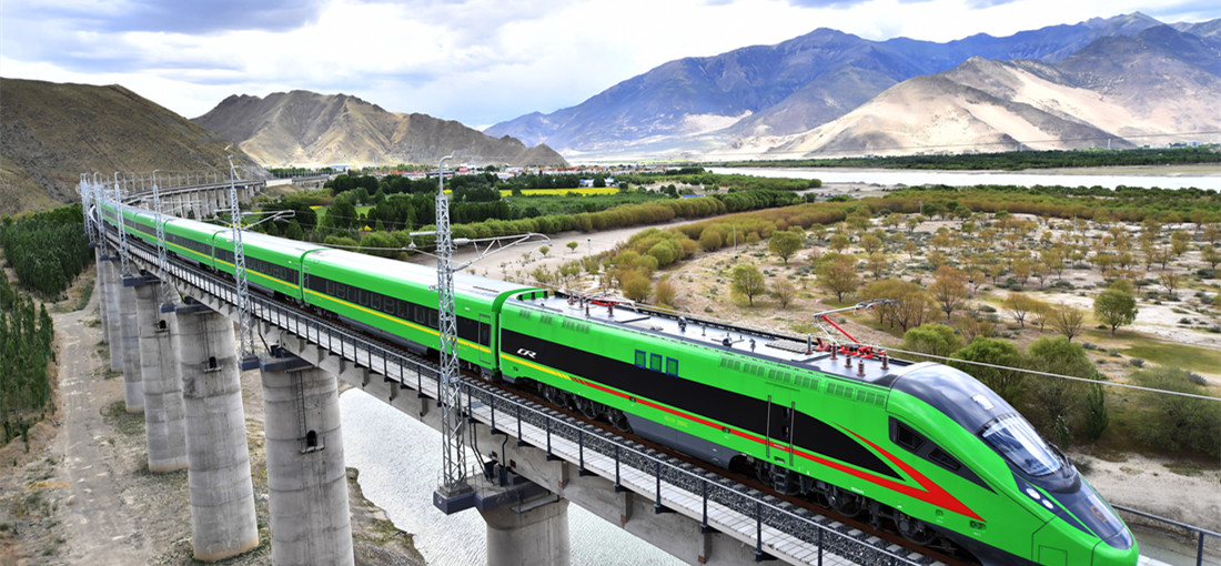 Hop on Fuxing bullet train on Tibet's first electrified railway
