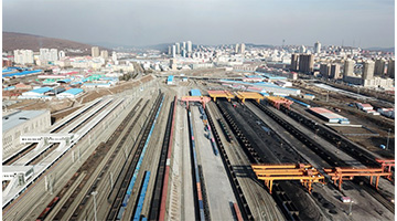 Chinese border railway port boosts coal imports amid power shortage