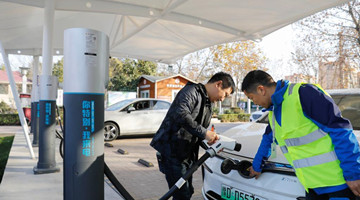 Kunming rolls out incentive package for NEV taxis