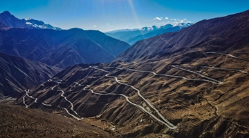 Rural roads in Tibet exceed 90,000 km